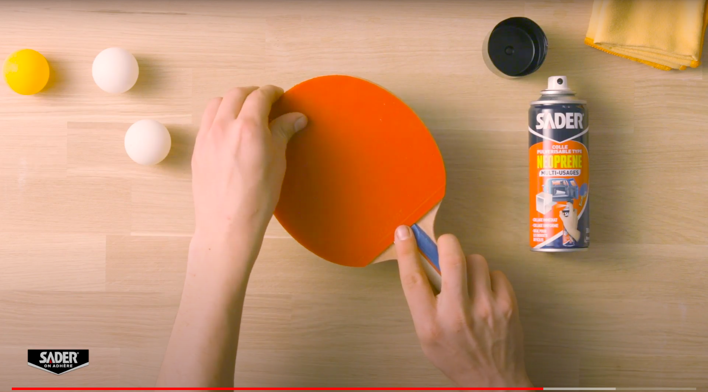 Sader, comment utiliser de la colle en spray