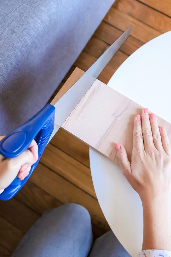 diy-sader-tuto-tablette-canape-colle-mastic-fixer-sans-percer-etape-2