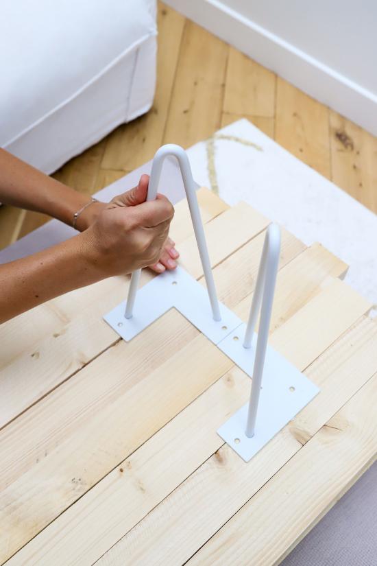 diy-sader-tuto-table-basse-hygge-colle-mastic-fixer-sans-percer-etape-4